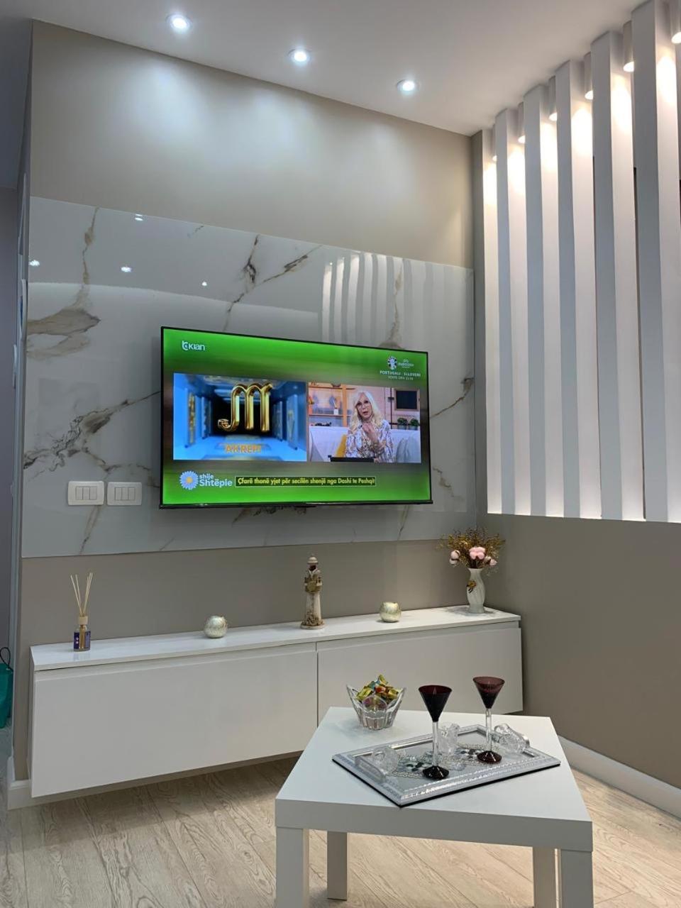 New Valona Apartment City Center Vlore Exterior photo
